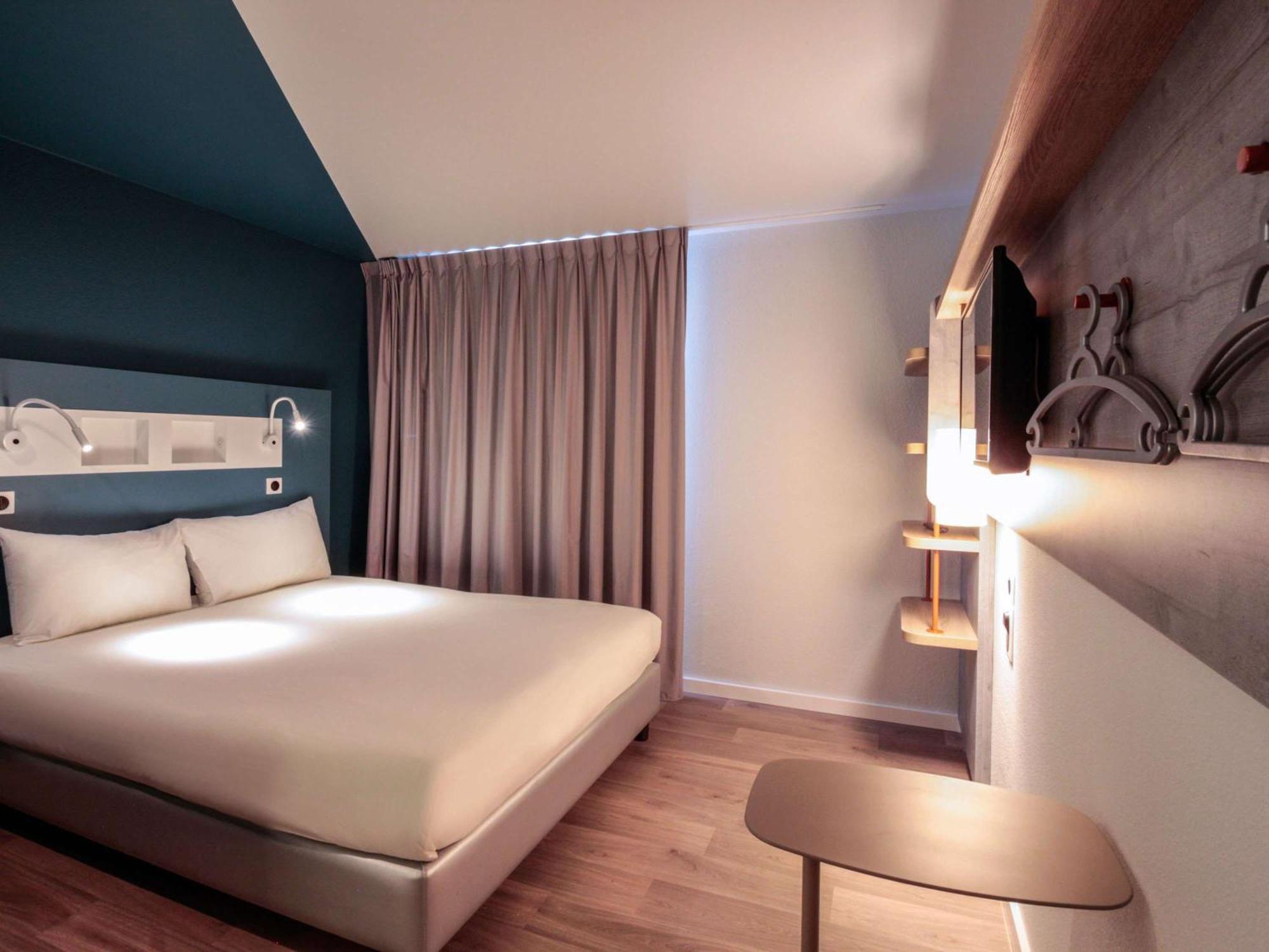 Ibis Budget Cognac Châteaubernard Екстериор снимка
