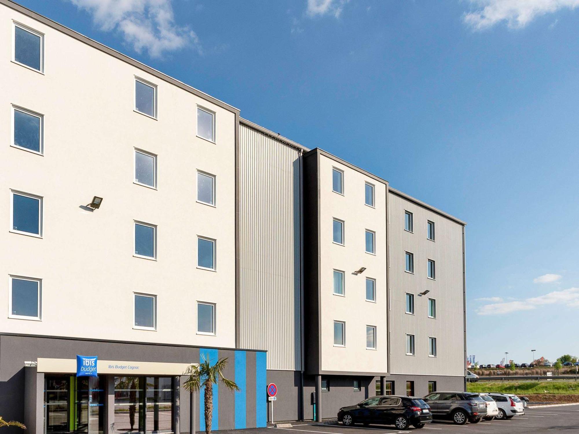 Ibis Budget Cognac Châteaubernard Екстериор снимка